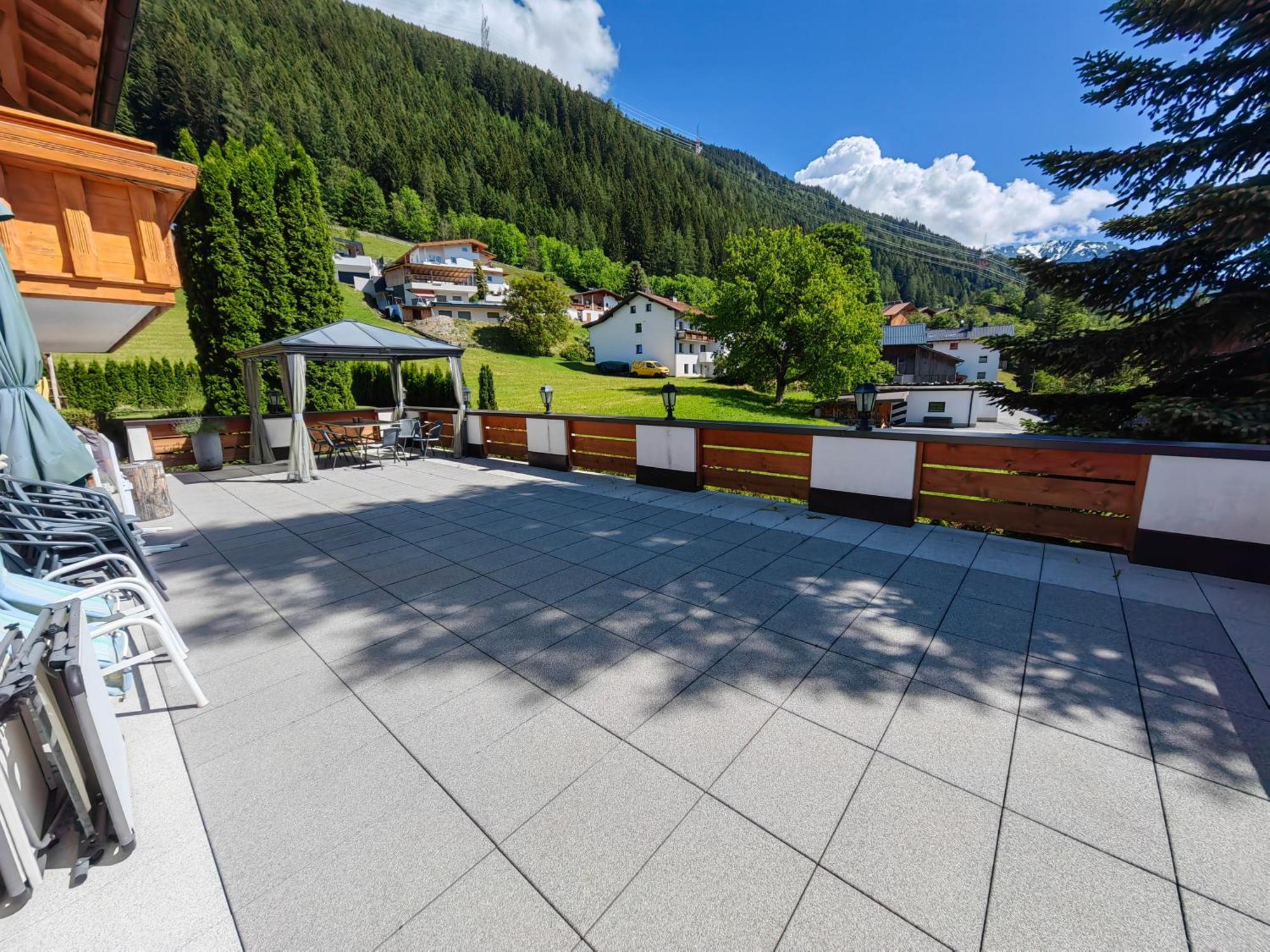 Apartments Pitztaler Nachtigall Arzl im Pitztal Eksteriør bilde
